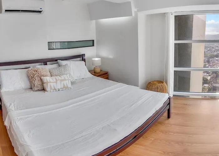 2 Bedroom Loft With Panoramic View Of * セブ市